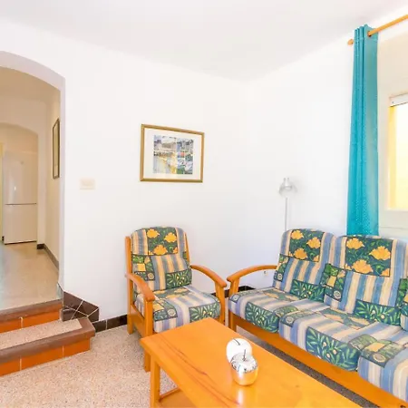 Velazquez-9 By Interhome Apartment